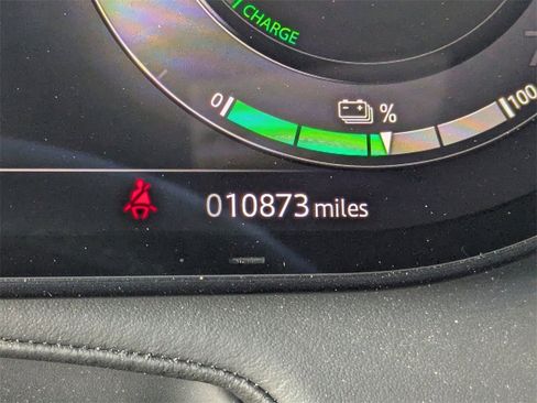 Used 2025 Land Rover Range Rover Sport Dynamic SE image 32