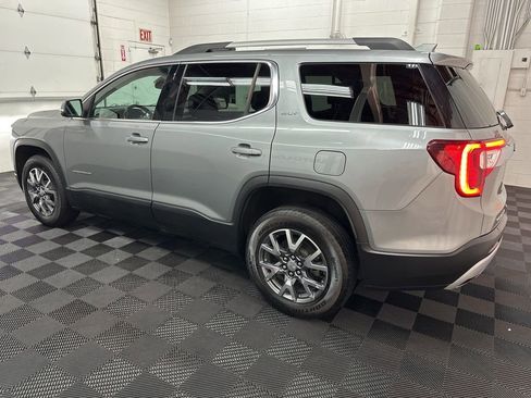 Used 2023 GMC Acadia SLT AWD/4WD image 7