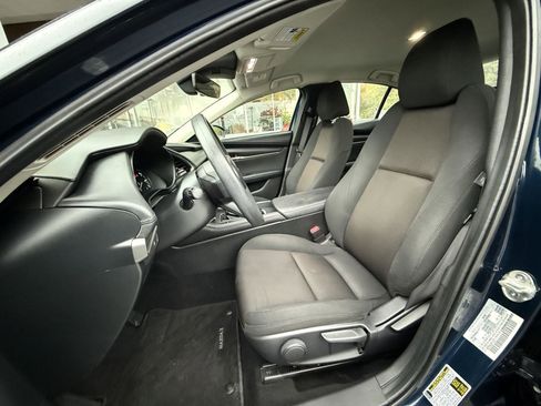 Used 2019 MAZDA MAZDA3 Sedan image 13