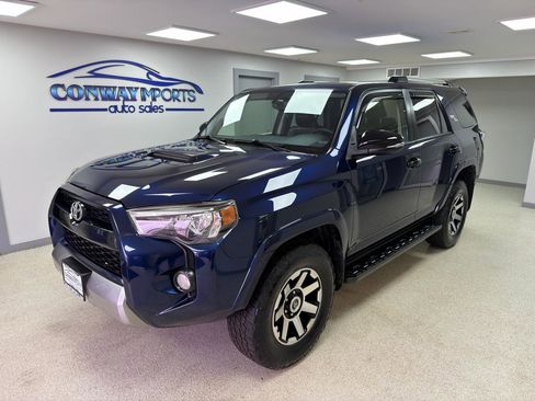 Used 2018 Toyota 4Runner TRD Off-Road Premium image 2