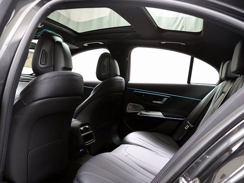 New 2026 Mercedes-Benz E 350 4MATIC Sedan image 13