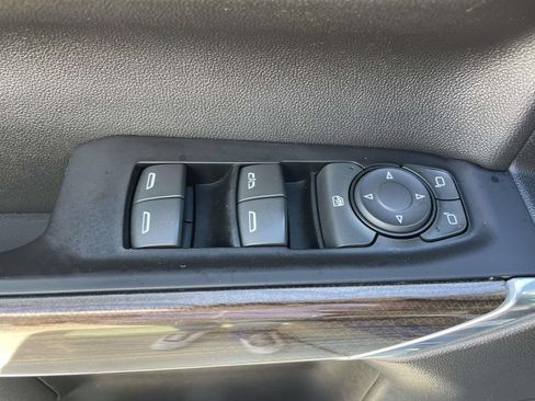 Used 2019 Chevrolet Silverado 1500 RST w/ All-Star Edition AWD/4WD image 18
