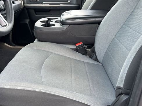 Used 2024 RAM 1500 Classic SLT image 21