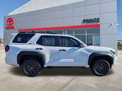 New 2025 Toyota 4Runner SR5 image 3