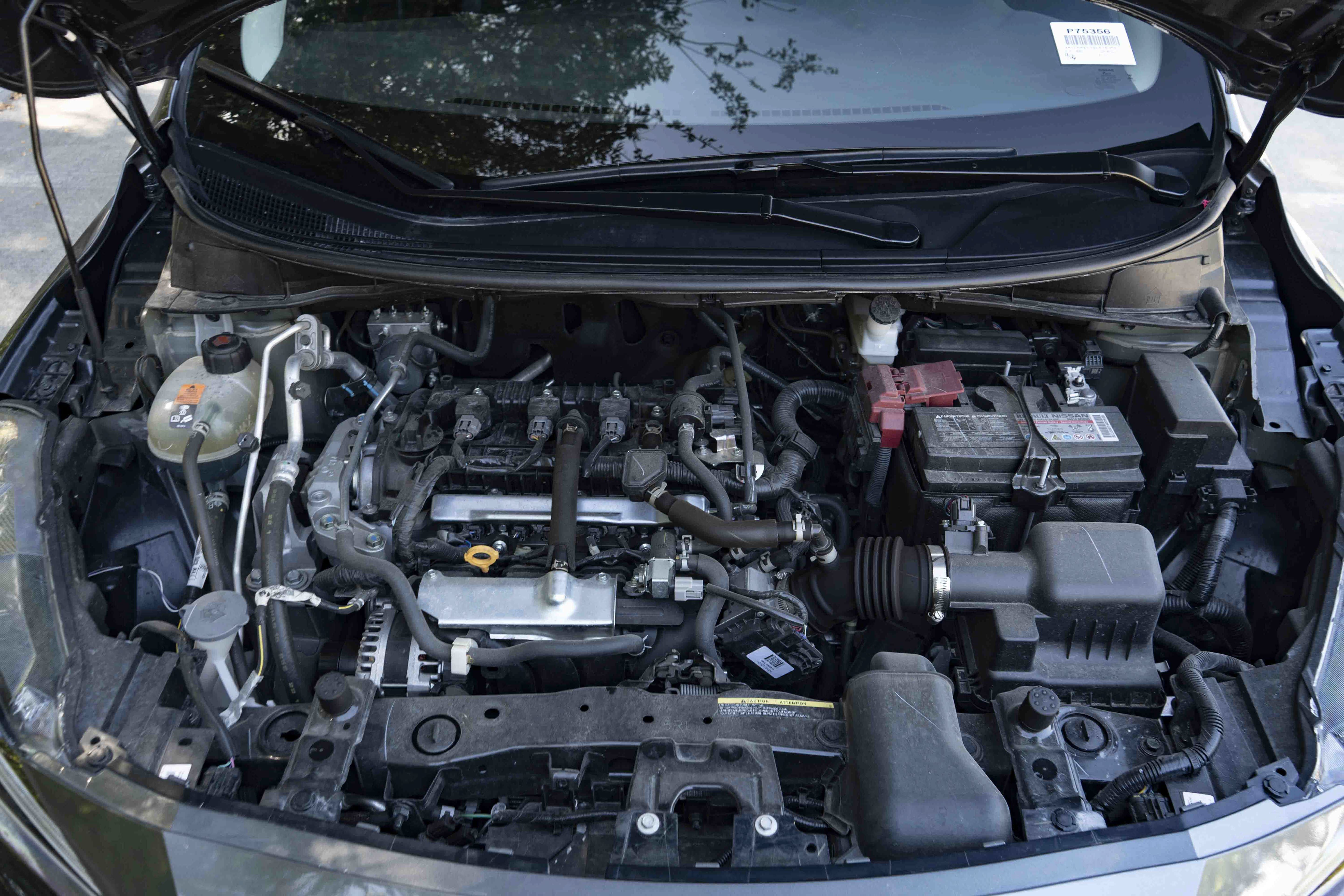 Used 2025 Nissan Versa SV w/ Trunk Package FWD image 37