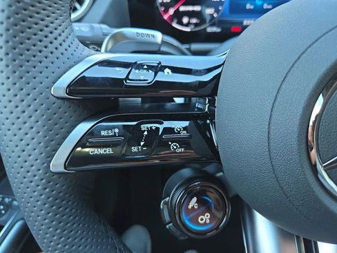Certified 2025 Mercedes-Benz GLA 35 AMG 4MATIC image 17