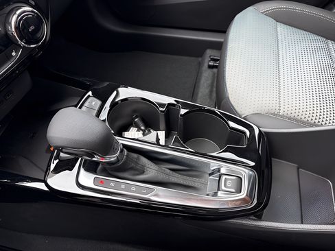 New 2026 Chevrolet Trax LT w/ Sunroof Package FWD image 34