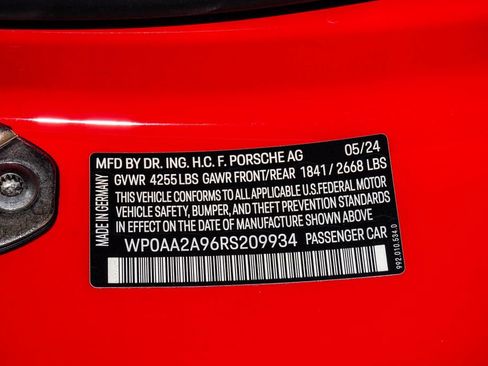 Used 2024 Porsche 911 Carrera T RWD image 40