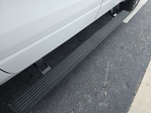 Used 2025 RAM 1500 Limited AWD/4WD image 16