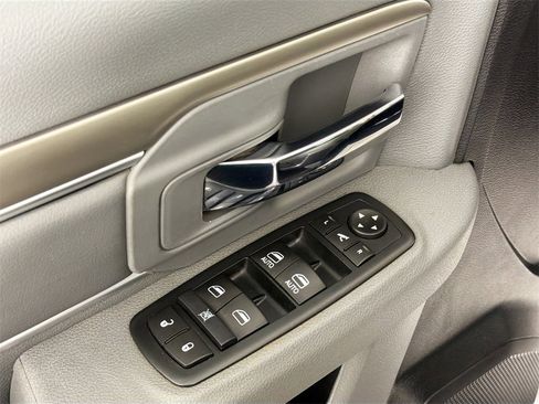 Used 2016 RAM 1500 Big Horn image 16