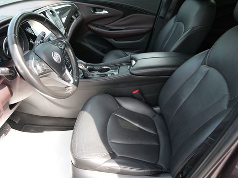 Used 2017 Buick Envision Essence FWD image 5