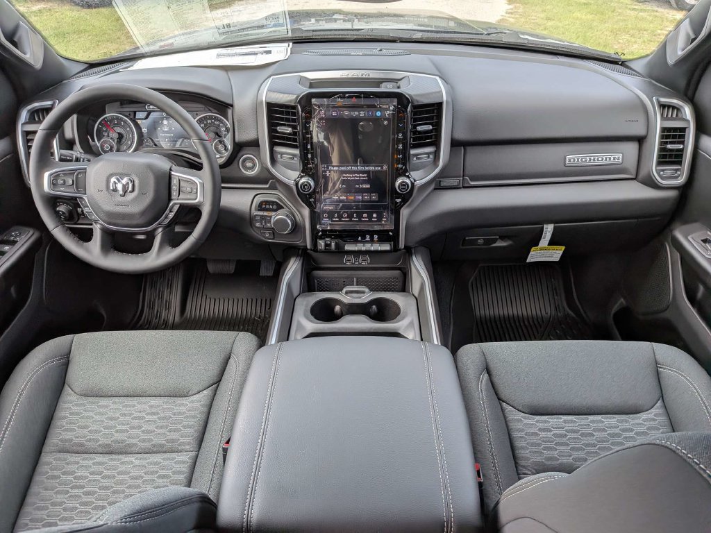 New 2026 RAM 1500 Big Horn AWD/4WD image 15