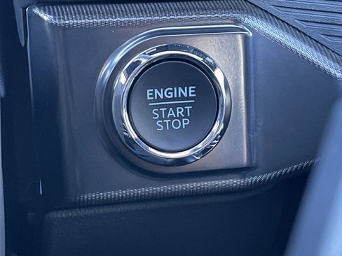 Used 2025 Ford F150 Raptor image 15