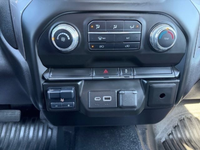 Used 2021 GMC Sierra 1500 4x4 Crew Cab w/ Trailering Package image 24