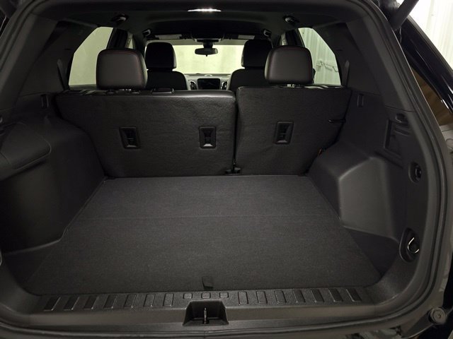 Used 2024 Chevrolet Equinox RS w/ RS Leather Package FWD image 11