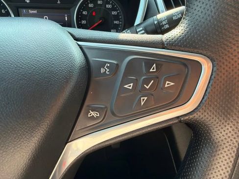 Used 2022 Chevrolet Equinox LT AWD/4WD image 19