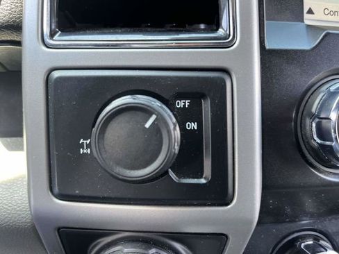 Used 2019 Ford F150 Lariat RWD image 22