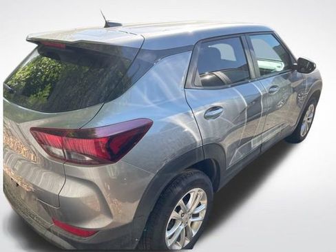 Certified 2025 Chevrolet TrailBlazer LS w/ LS Convenience Package image 9