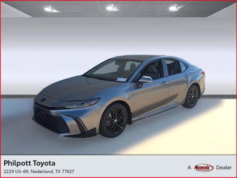 New 2026 Toyota Camry SE image 1
