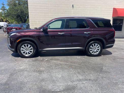 Used 2024 Hyundai Palisade SEL FWD image 2