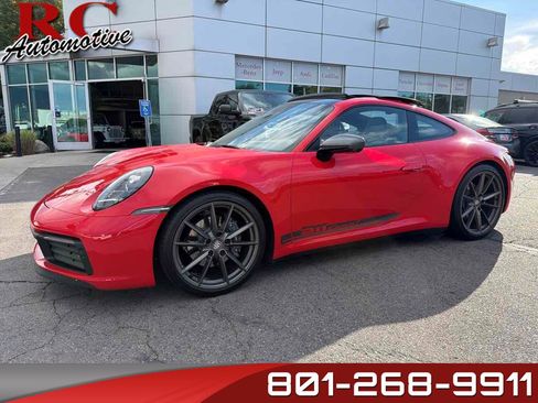 Used 2024 Porsche 911 Carrera T image 1