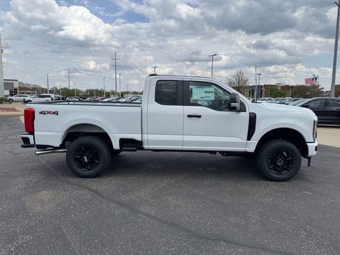 New 2026 Ford F250 XL AWD/4WD image 2