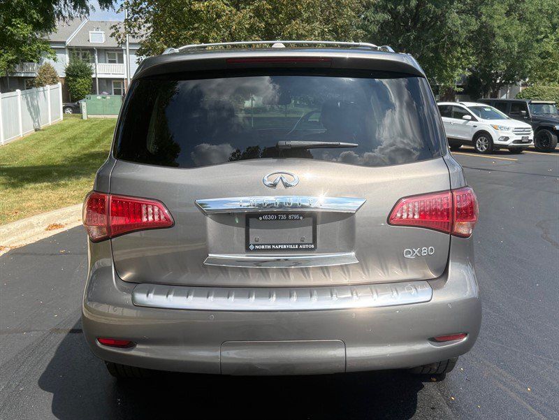 Used 2016 INFINITI QX80 4WD w/ Driver's Assistance Package image 6