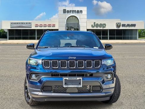 Certified 2026 Jeep Compass Latitude AWD/4WD image 6