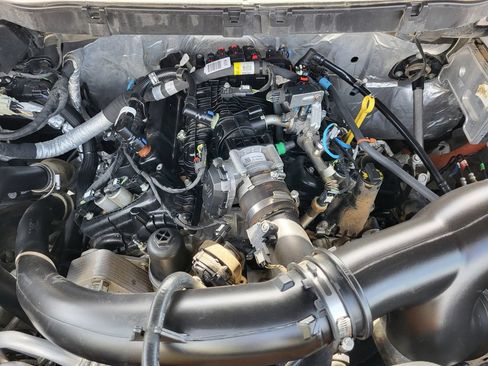 Used 2022 Ford F150 XLT w/ Equipment Group 302A High AWD/4WD image 35