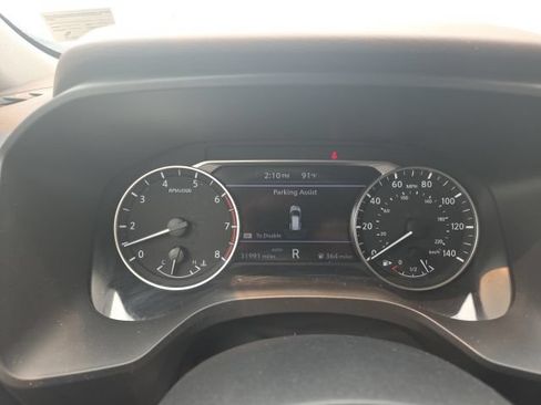 Used 2023 Nissan Rogue SV AWD/4WD image 14