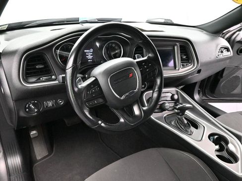 Used 2022 Dodge Challenger GT AWD/4WD image 15