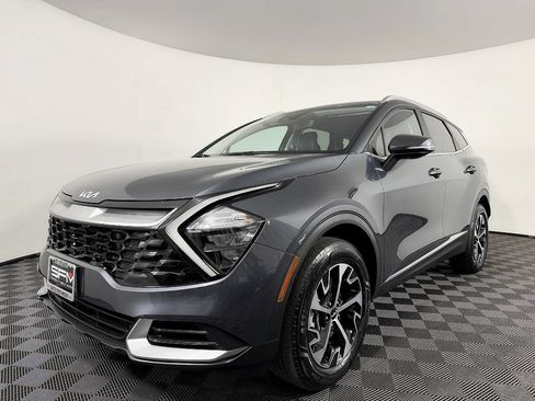 Used 2023 Kia Sportage EX AWD/4WD image 2