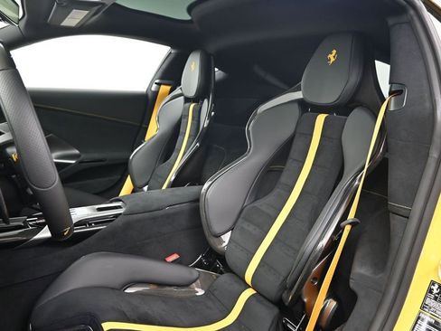 Used 2026 Ferrari 12Cilindri RWD image 5