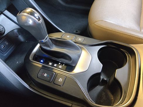 Used 2019 Hyundai Santa Fe XL image 26