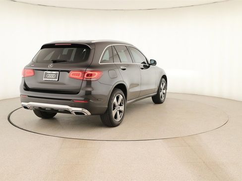 Used 2022 Mercedes-Benz GLC 300 image 6