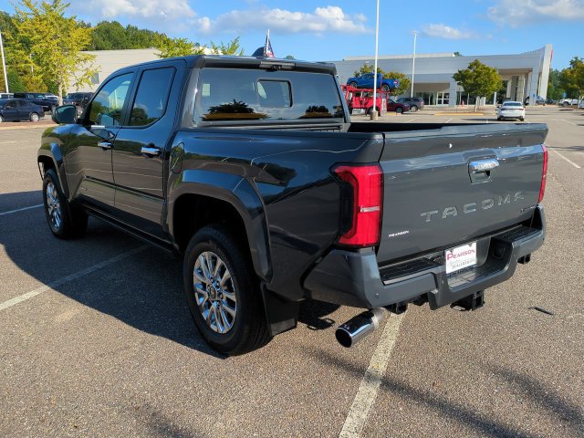 Used 2025 Toyota Tacoma Limited AWD/4WD image 6
