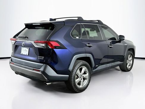Used 2019 Toyota RAV4 Limited AWD/4WD image 9