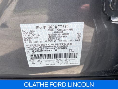 Used 2023 Ford Explorer XLT w/ Equipment Group 202A AWD/4WD image 15