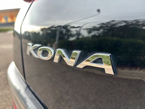 Used 2023 Hyundai Kona SE AWD/4WD image 9