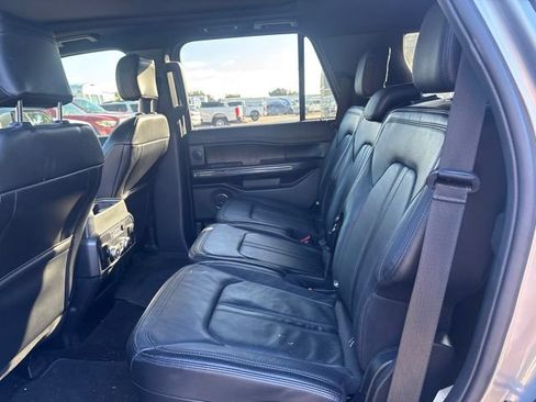Used 2020 Ford Expedition Limited w/ Equipment Group 302A RWD image 10