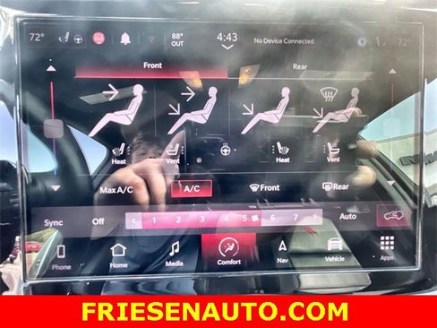 Used 2023 Dodge Durango R/T image 17