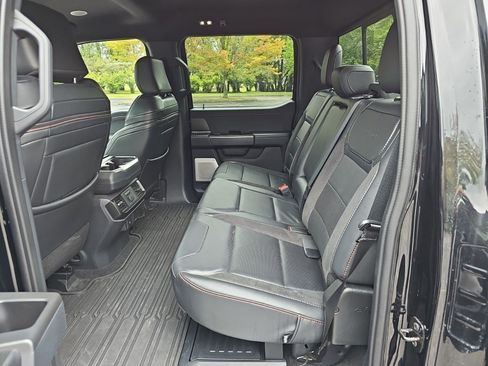 Used 2025 Ford F150 Raptor AWD/4WD image 18