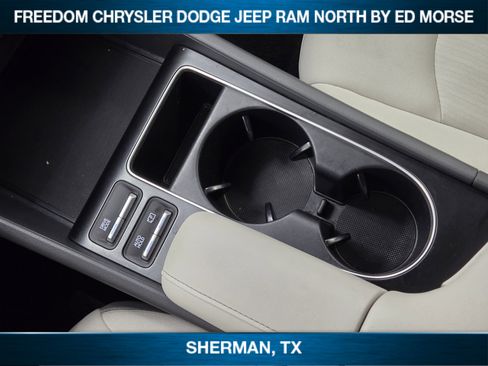 Used 2025 Hyundai Sonata SEL FWD image 14