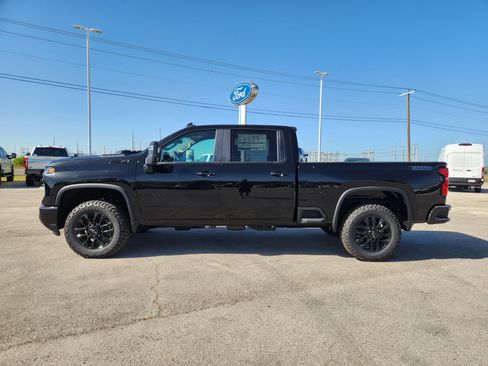 New 2026 Chevrolet Silverado 2500 LT w/ Trail Boss Package AWD/4WD image 3