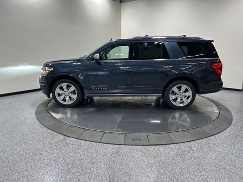 Used 2023 Ford Expedition Platinum image 9