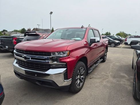 Used 2021 Chevrolet Silverado 1500 LT AWD/4WD image 1