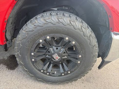 Used 2021 RAM 1500 Laramie w/ Off Road Group AWD/4WD image 4