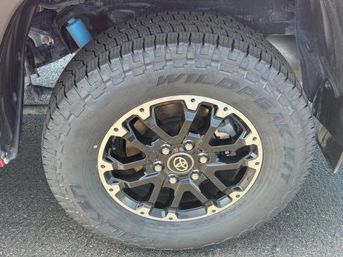 Used 2025 Toyota Tundra SR5 w/ TRD Off-Road Premium Package AWD/4WD image 8