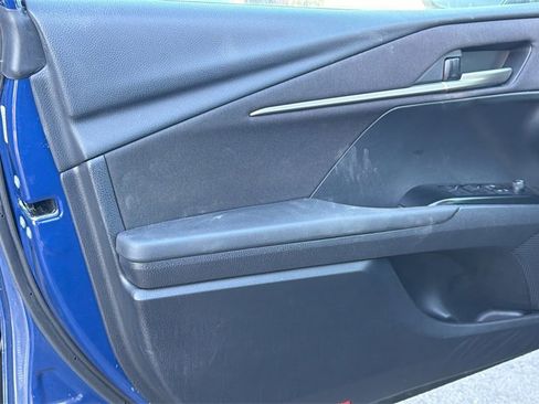 Used 2025 Toyota Camry LE image 9