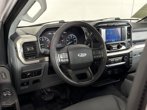 Used 2021 Ford F150 XL w/ Trailer Tow Package RWD image 18
